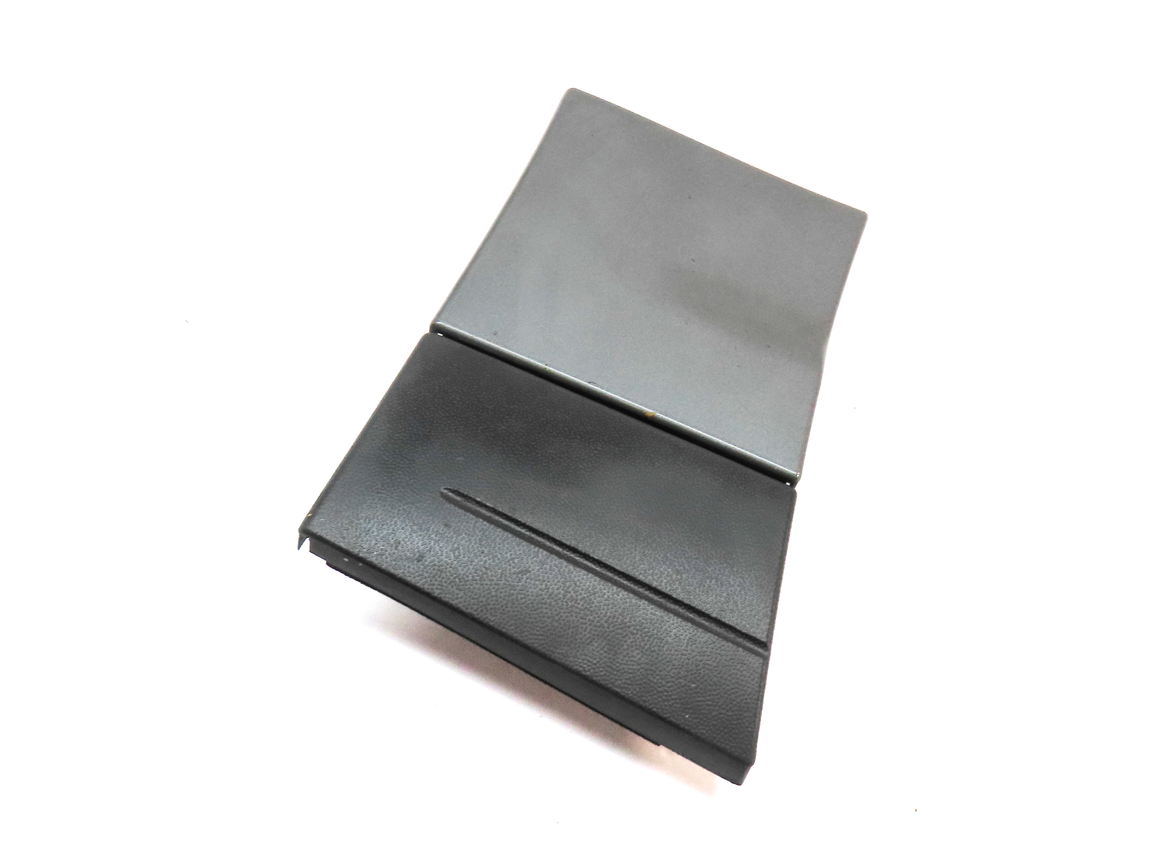 2014 PORSCHE CAYENNE (958) FRONT LEFT DRIVER LOWER FENDER TRIM MOULDING (Gray) — exact item pictured
